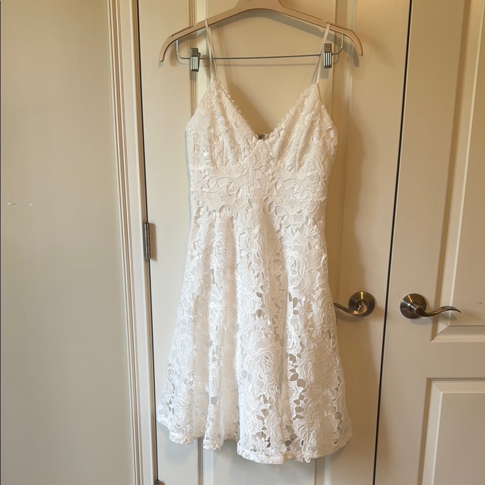 Lulu's White Lace Dress